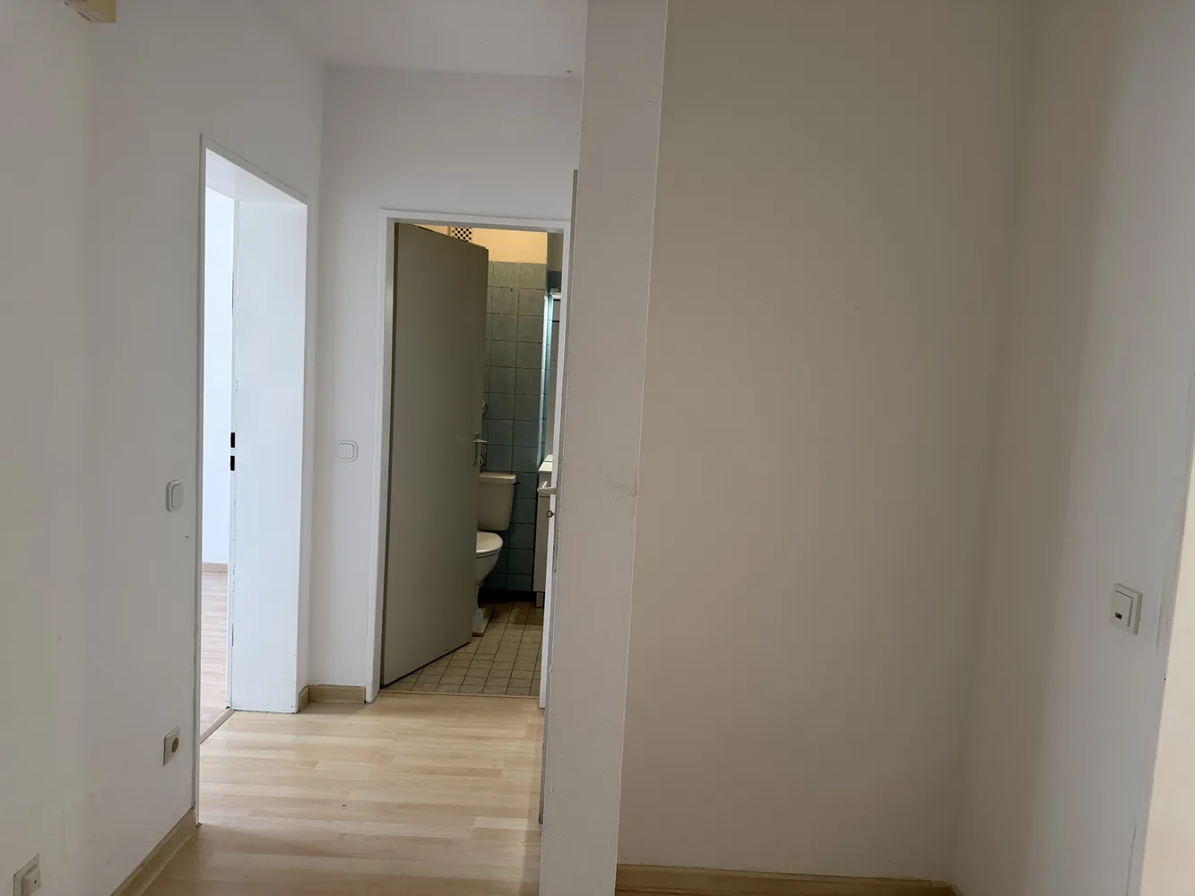 2 room apartment with 50 m² in Saarbrücken – Photo 2