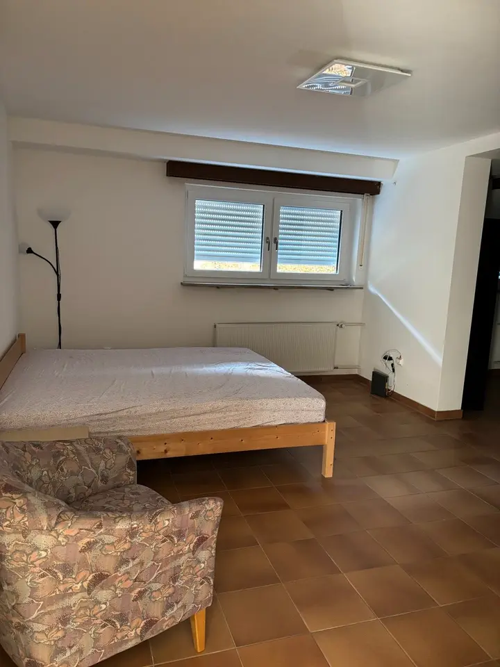 2 Zimmer Wohnung mit 51 m² in Erlangen – Bild 2