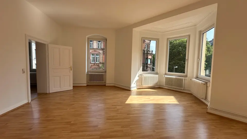 5 Zimmer Wohnung mit 131 m² in Kassel – Bild 3