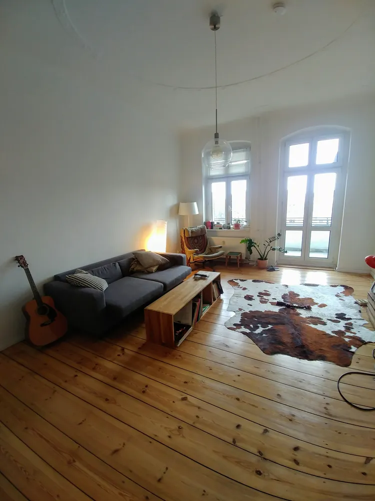 2 Zimmer Wohnung mit 80 m² in Berlin – Bild 1