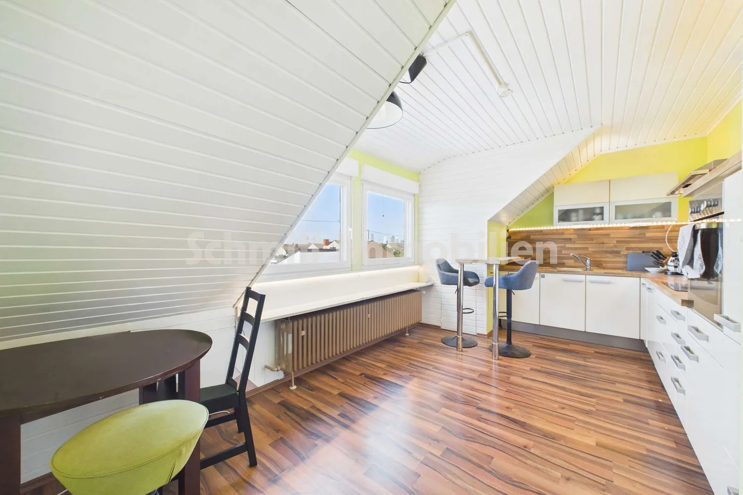 2 Zimmer Wohnung mit 77 m² in Frankfurt am Main – Bild 2