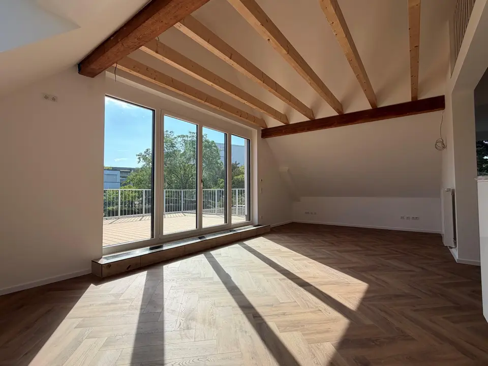 4 Zimmer Wohnung mit 120 m² in Nürnberg – Bild 2