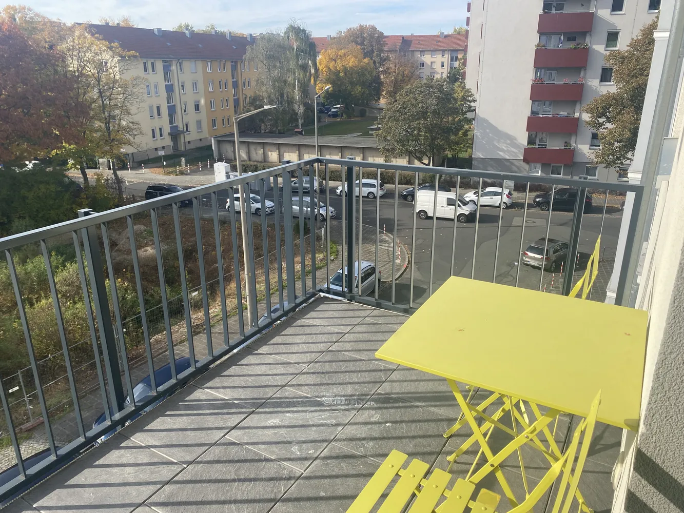 3 Zimmer Wohnung mit 80 m² in Nürnberg – Bild 2