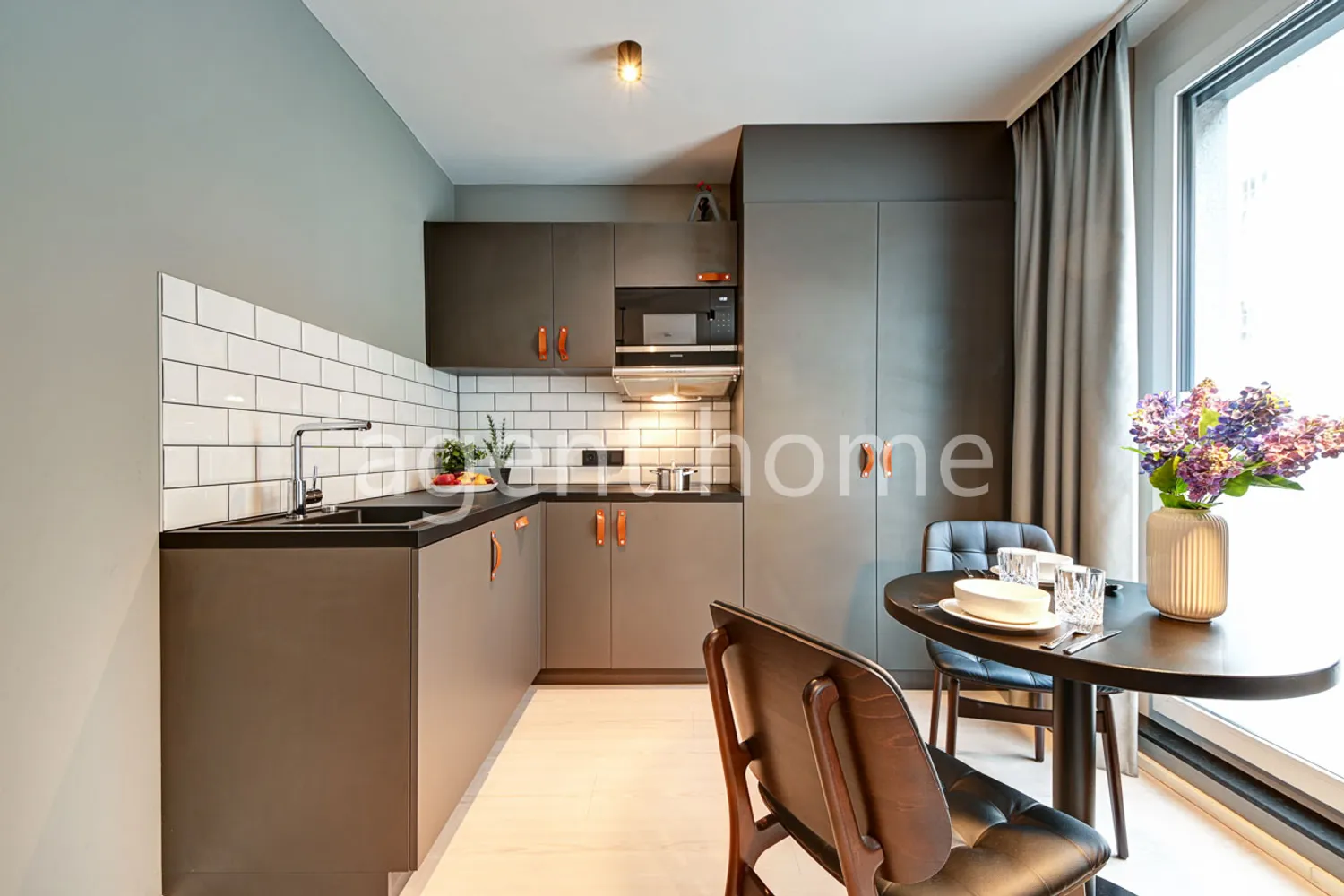 1 room apartment with 30 m² in Stuttgart – Photo 6