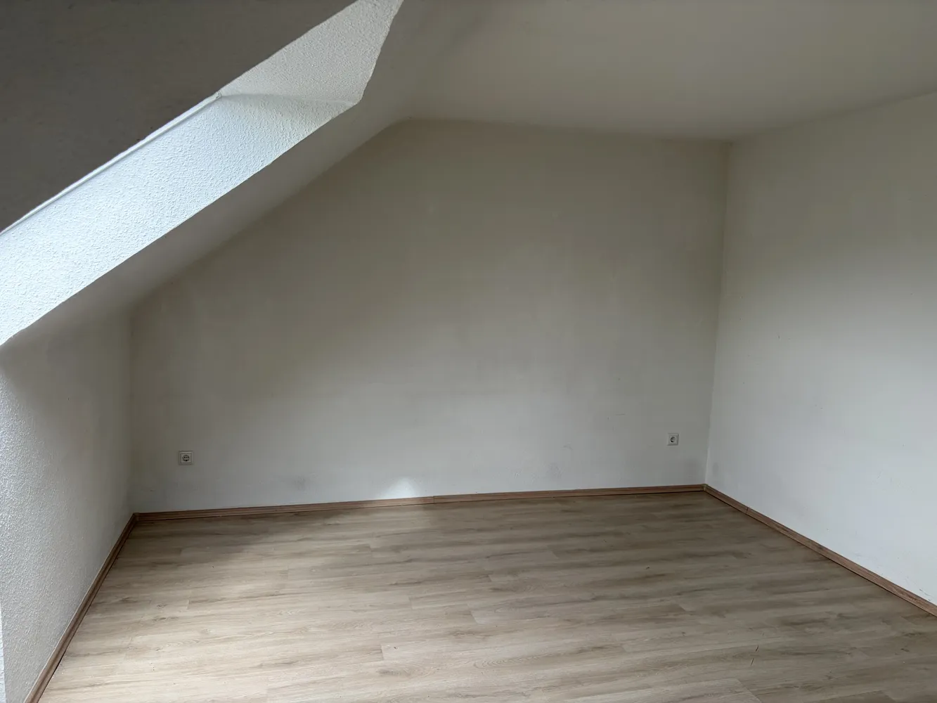 4 Zimmer Wohnung mit 53 m² in Duisburg – Bild 1