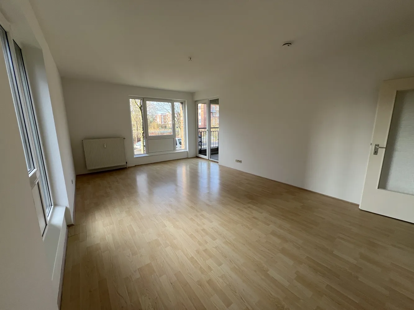 3 Zimmer Wohnung mit 80 m² in Hamburg – Bild 3