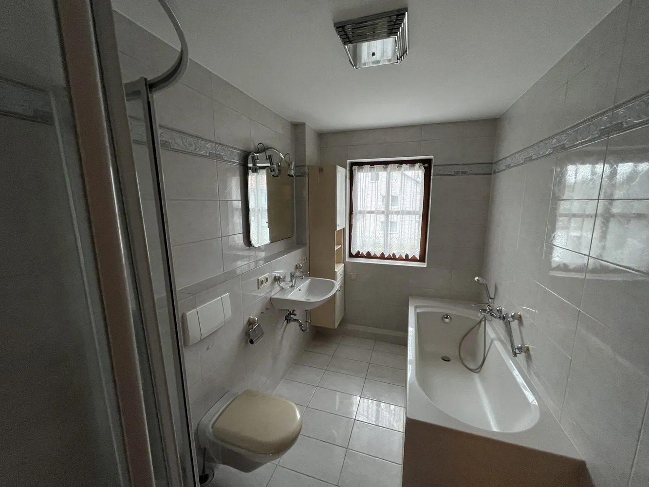 2 room apartment with 75 m² in Munich – Photo 10