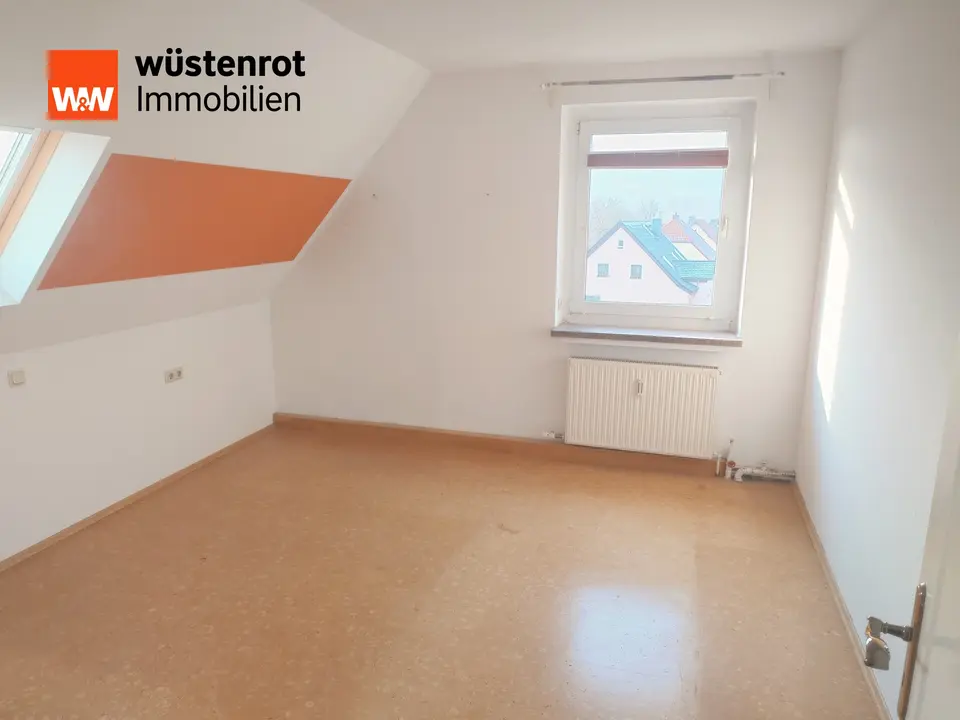 7 Zimmer Wohnung mit 230 m² in Freiberg – Bild 1