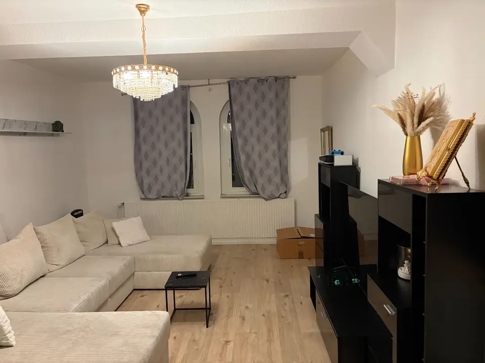 5 Zimmer Wohnung mit 122 m² in Eschwege – Bild 1