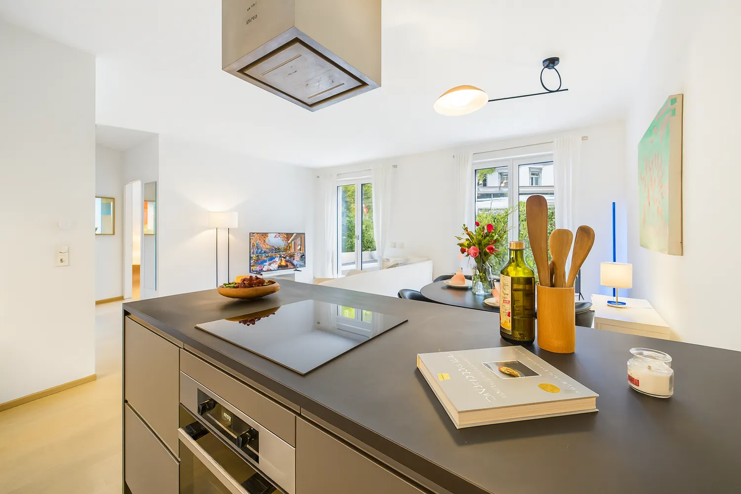 2 Zimmer Wohnung mit 60 m² in Wiesbaden – Bild 1