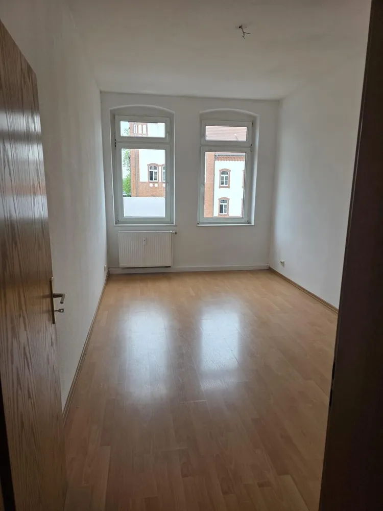 2 Zimmer Wohnung mit 57 m² in Halle (Saale) – Bild 4