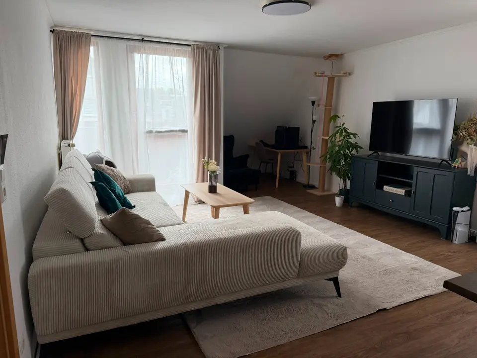 4 Zimmer Wohnung mit 110 m² in Bremen – Bild 2