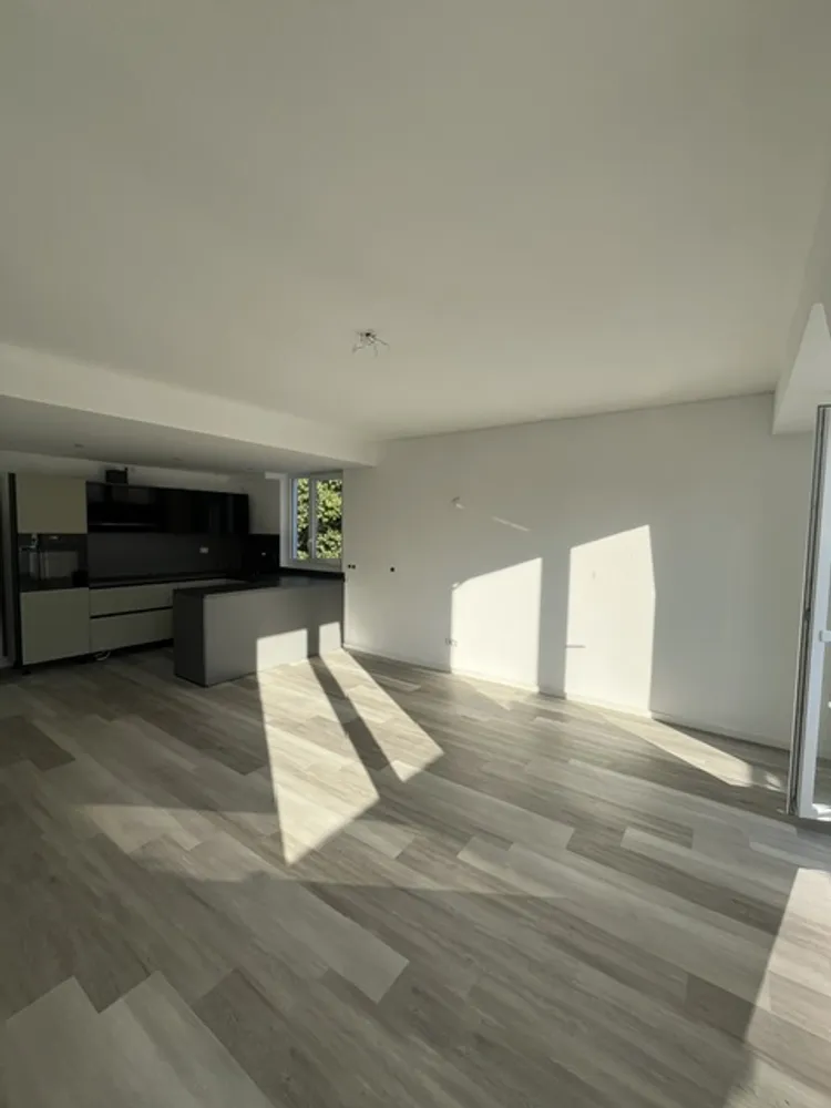 4 Zimmer Wohnung mit 100 m² in Bochum – Bild 2