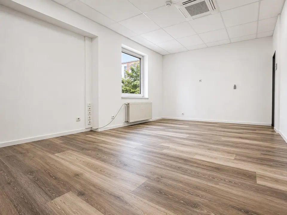 7 Zimmer Wohnung mit 212 m² in Düren – Bild 6