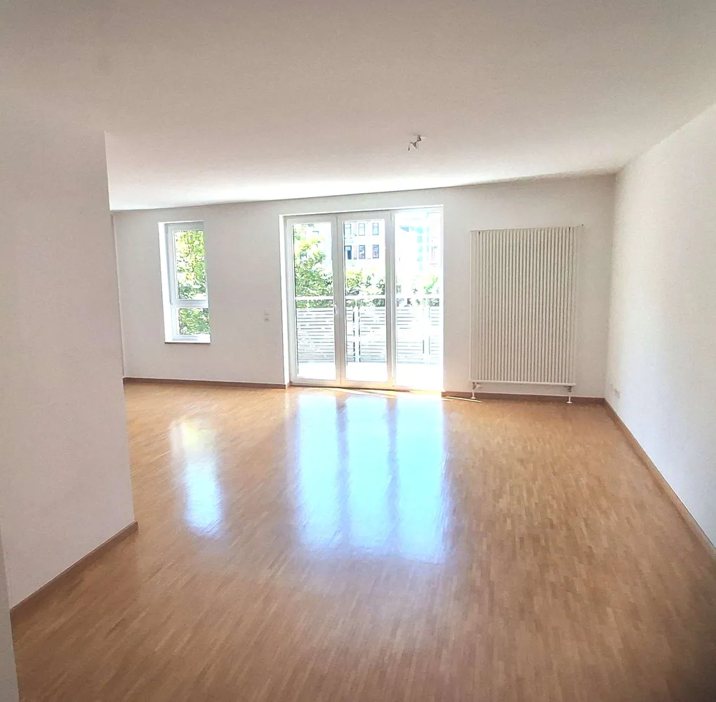 4 Zimmer Wohnung mit 132 m² in Hamburg – Bild 2