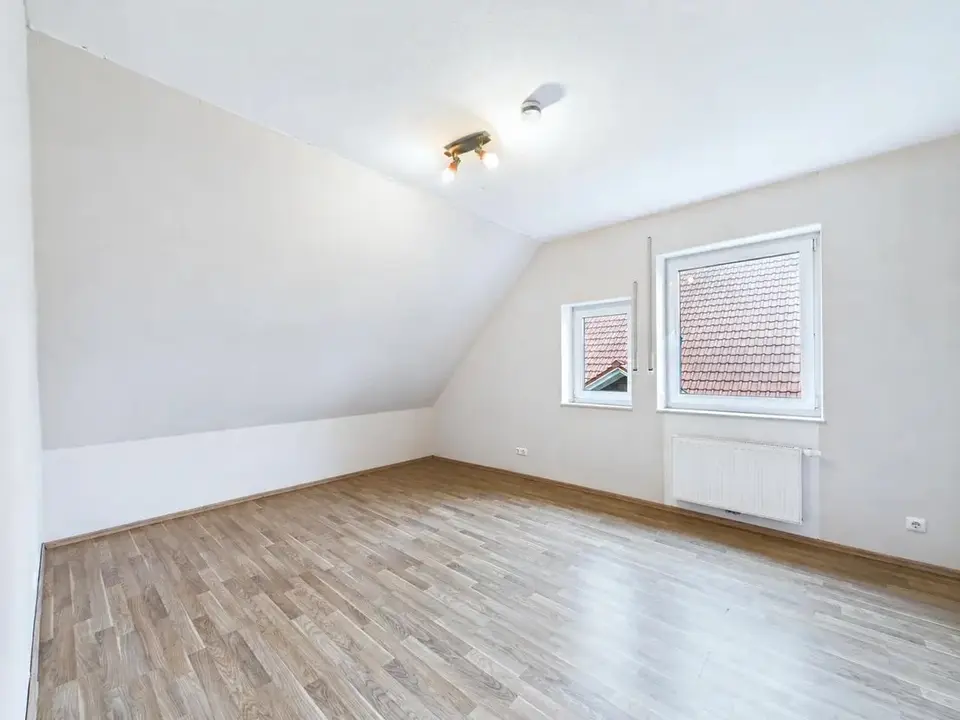 3 Zimmer Wohnung mit 93 m² in Norden – Bild 3