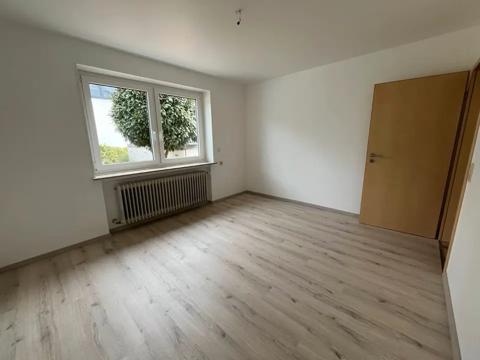 6 Zimmer Wohnung mit 146 m² in Herrenberg – Bild 7