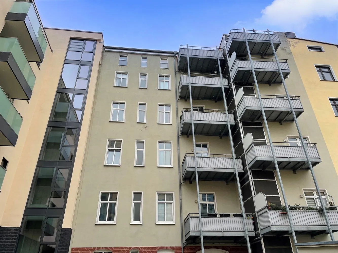 2 Zimmer Wohnung mit 69 m² in Magdeburg – Bild 4