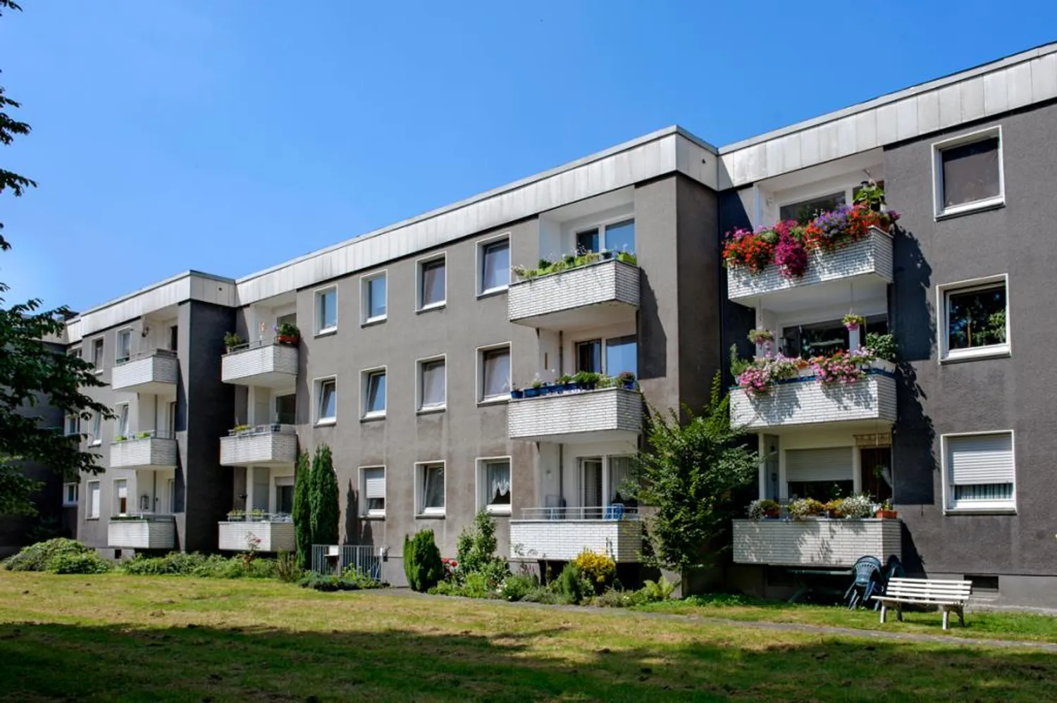 4 room apartment with 80 m² in Duisburg – Photo 2