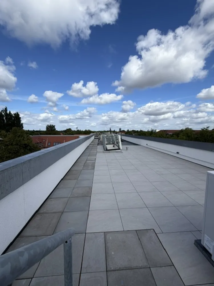 4 Zimmer Wohnung mit 134 m² in Berlin – Bild 1