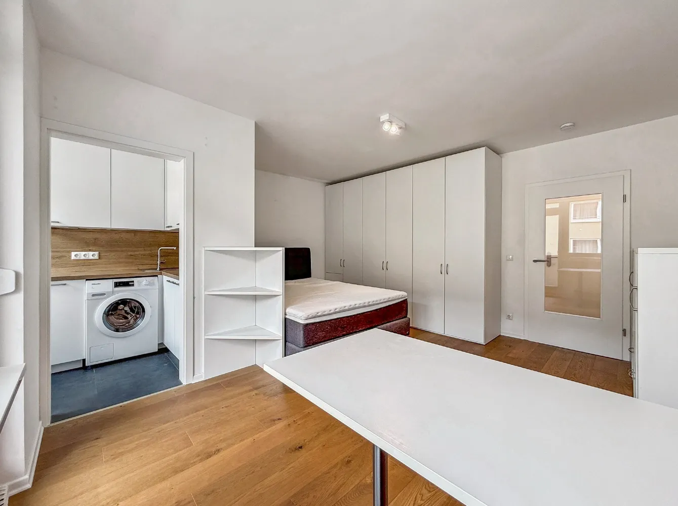 1 Zimmer Wohnung mit 33 m² in München – Bild 2