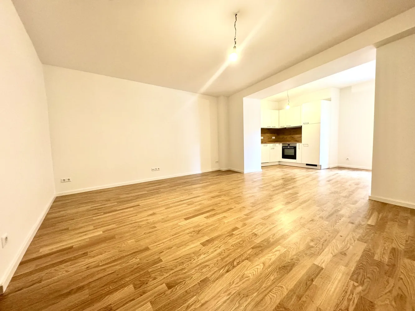 2 Zimmer Wohnung mit 69 m² in Halle (Saale) – Bild 3
