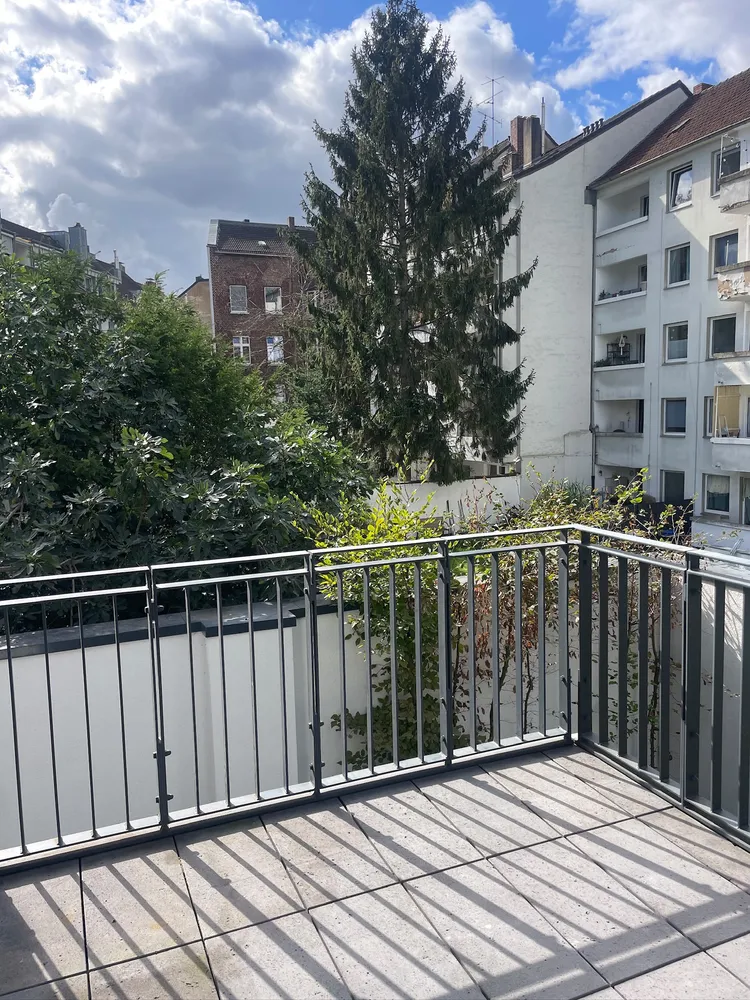 4 Zimmer Wohnung mit 130 m² in Düsseldorf – Bild 11