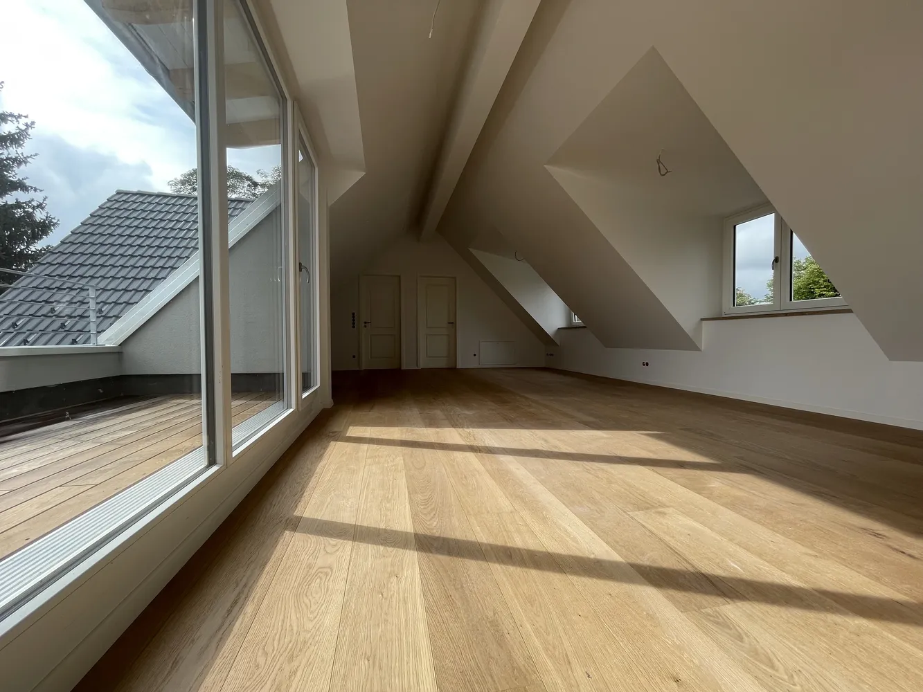 2 Zimmer Wohnung mit 73 m² in München – Bild 1