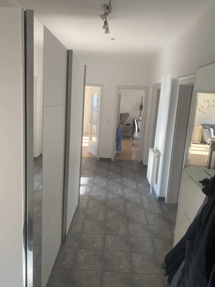 6 Zimmer Wohnung mit 150 m² in Dresden – Bild 5