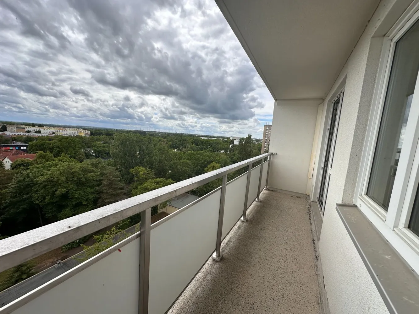 3 Zimmer Wohnung mit 57 m² in Halle (Saale) – Bild 3