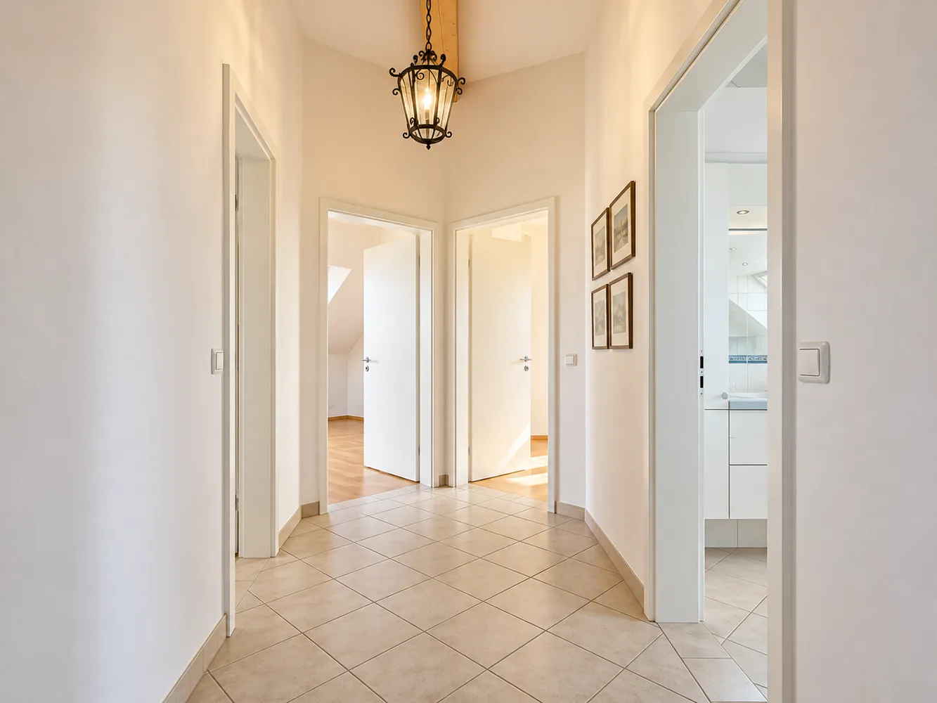 5 room apartment with 145 m² in Munich – Photo 5