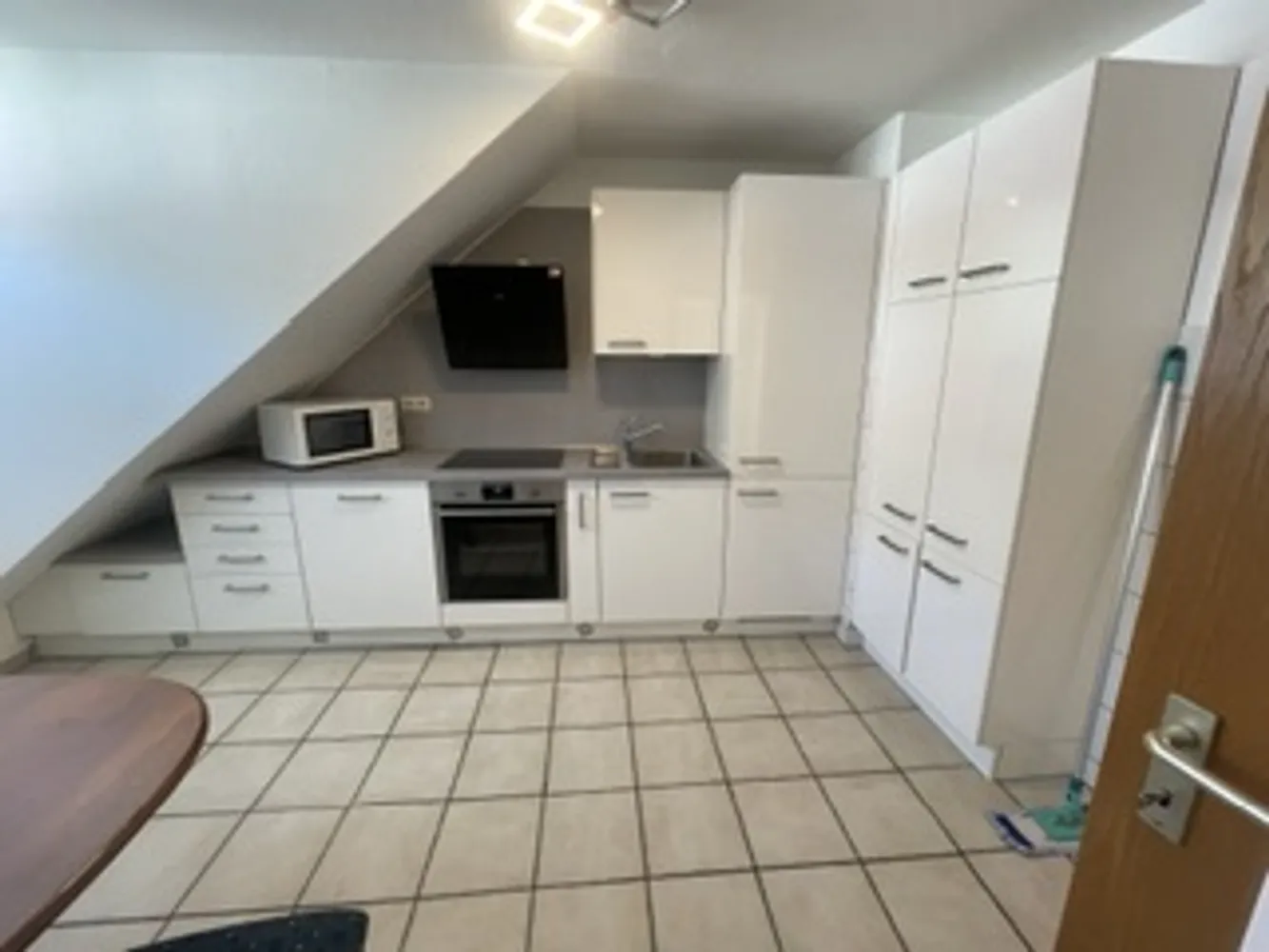 2 room apartment with 40 m² in Cologne – Photo 2