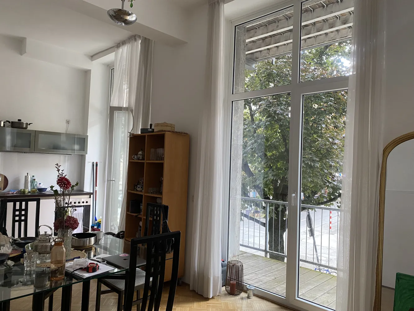 2 Zimmer Wohnung mit 65 m² in Köln – Bild 1