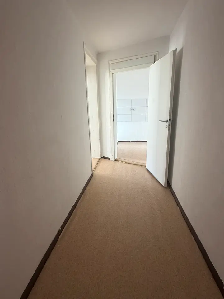2 Zimmer Wohnung mit 48 m² in Weißenfels – Bild 4