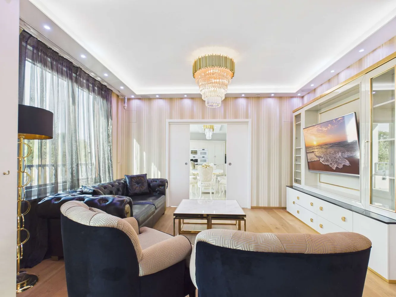 6 Zimmer Wohnung mit 210 m² in Berlin – Bild 8