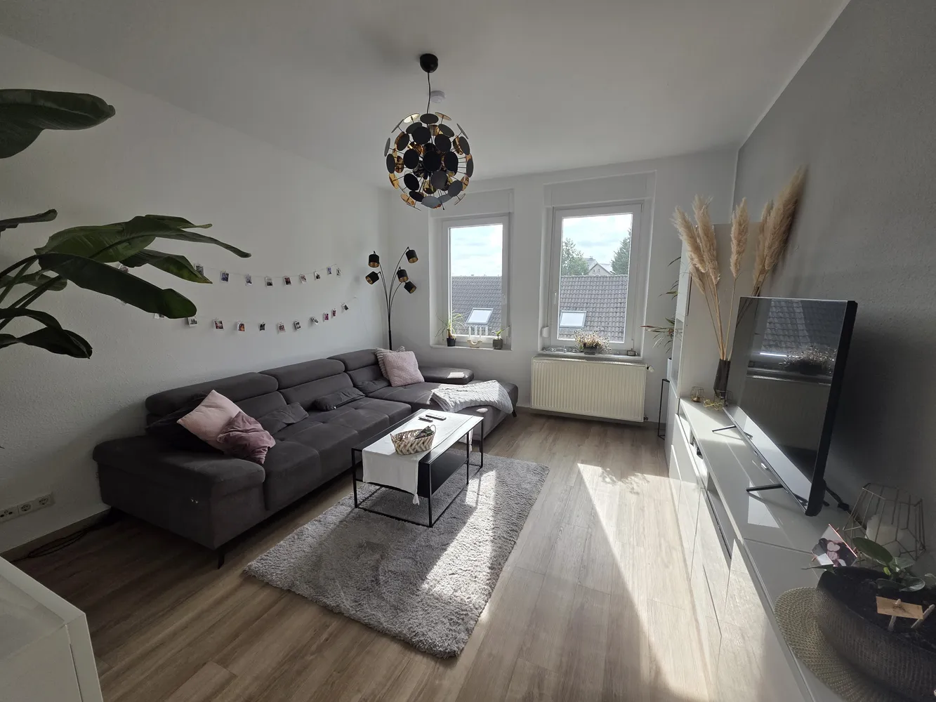 2 Zimmer Wohnung mit 62 m² in Leverkusen – Bild 1