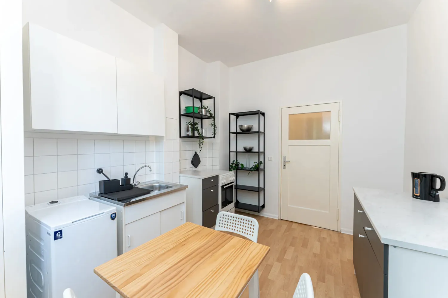 Shared room with 12 m² in Berlin – Photo 4