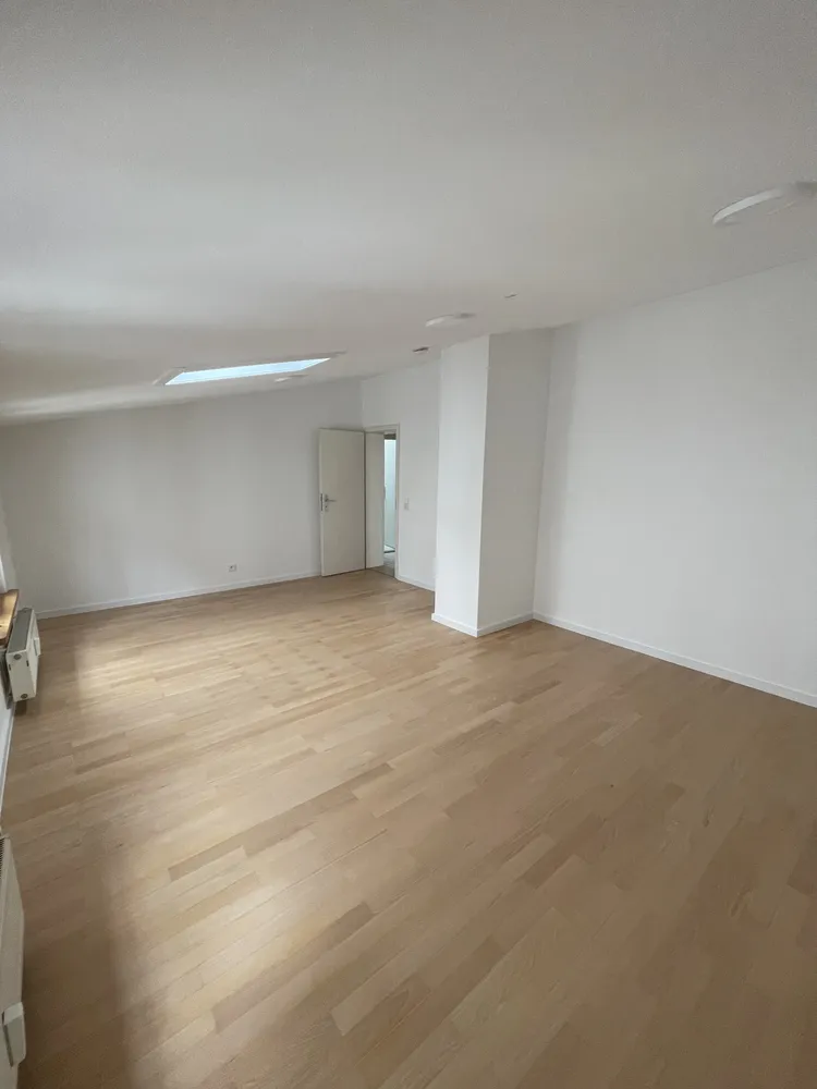 2 room apartment with 55 m² in Frankfurt am Main – Photo 6