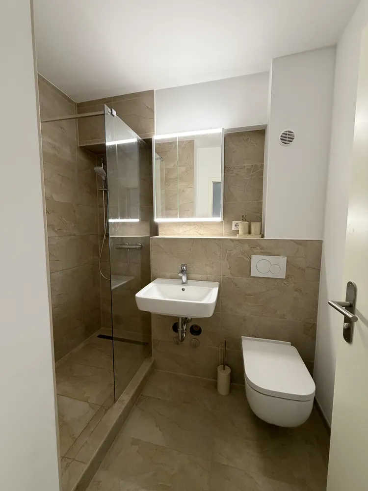 1 room apartment with 34 m² in Munich – Photo 7