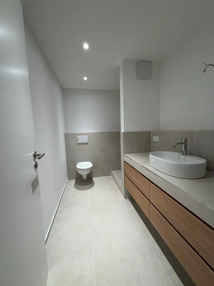 4 Zimmer Wohnung mit 96 m² in München – Bild 2