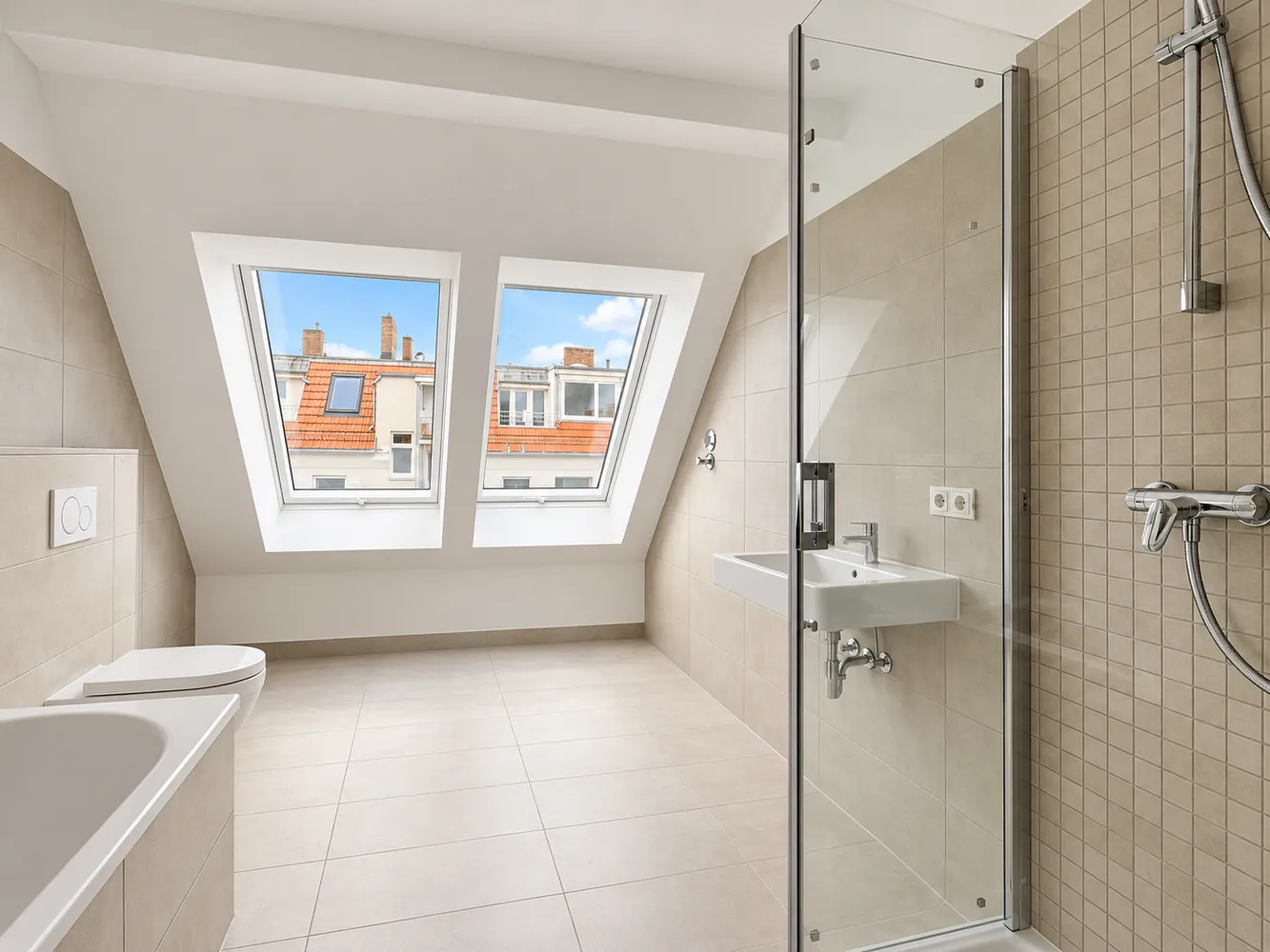 4 Zimmer Wohnung mit 160 m² in Berlin – Bild 3
