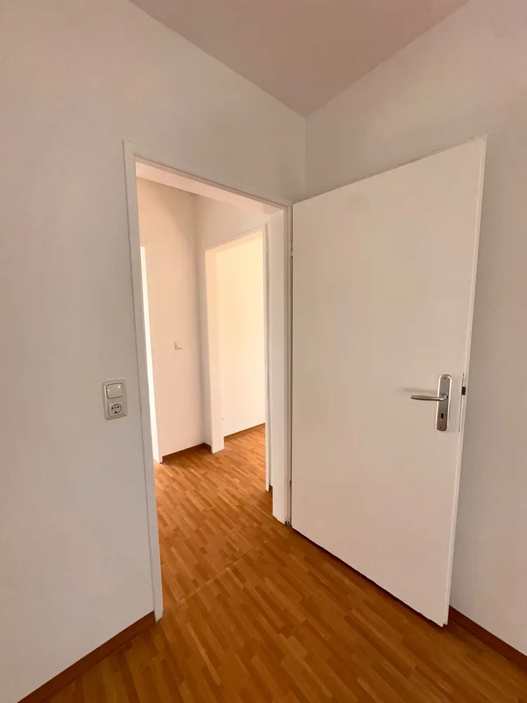 Shared room with 15 m² in Frankfurt am Main – Photo 4
