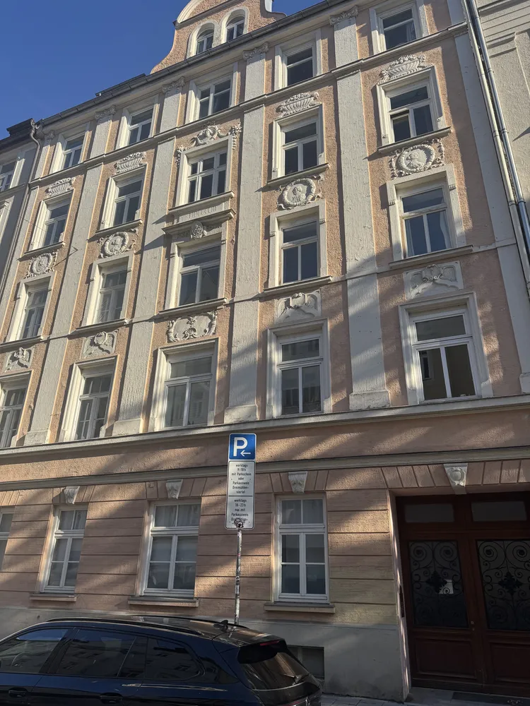 2 Zimmer Wohnung mit 44 m² in München – Bild 2