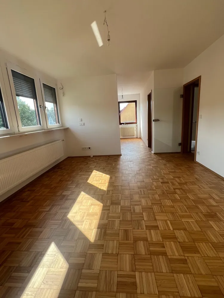 4 Zimmer Wohnung mit 79 m² in Nürnberg – Bild 10