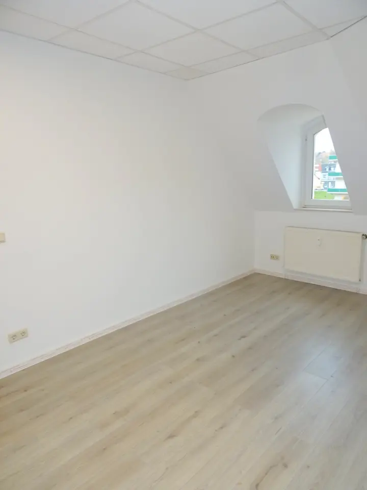 3 Zimmer Wohnung mit 85 m² in Werdau – Bild 8