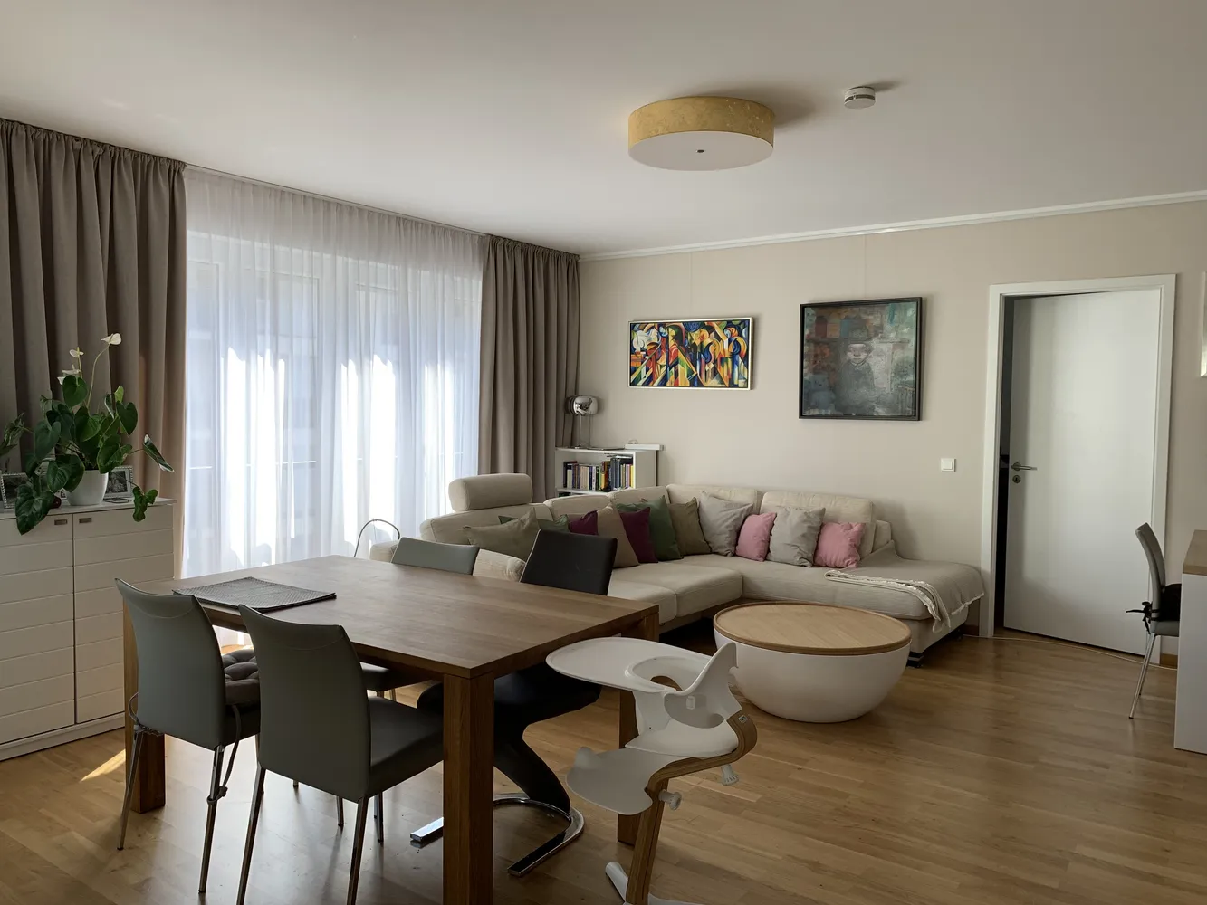 2 Zimmer Wohnung mit 78 m² in Frankfurt am Main – Bild 2