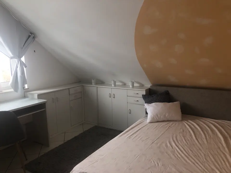 WG-Zimmer mit 15 m² in Schwabach – Bild 1