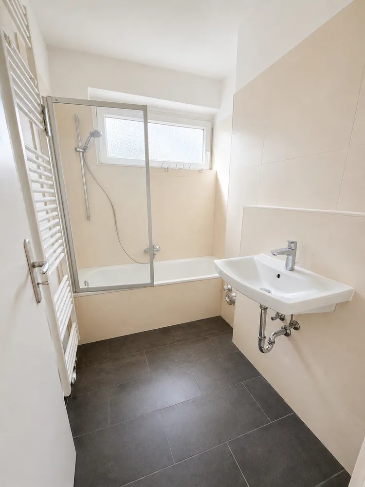 4 Zimmer Wohnung mit 90 m² in Wiesbaden – Bild 12