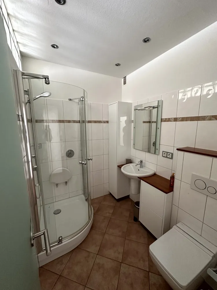 3 Zimmer Wohnung mit 81 m² in Köln – Bild 6