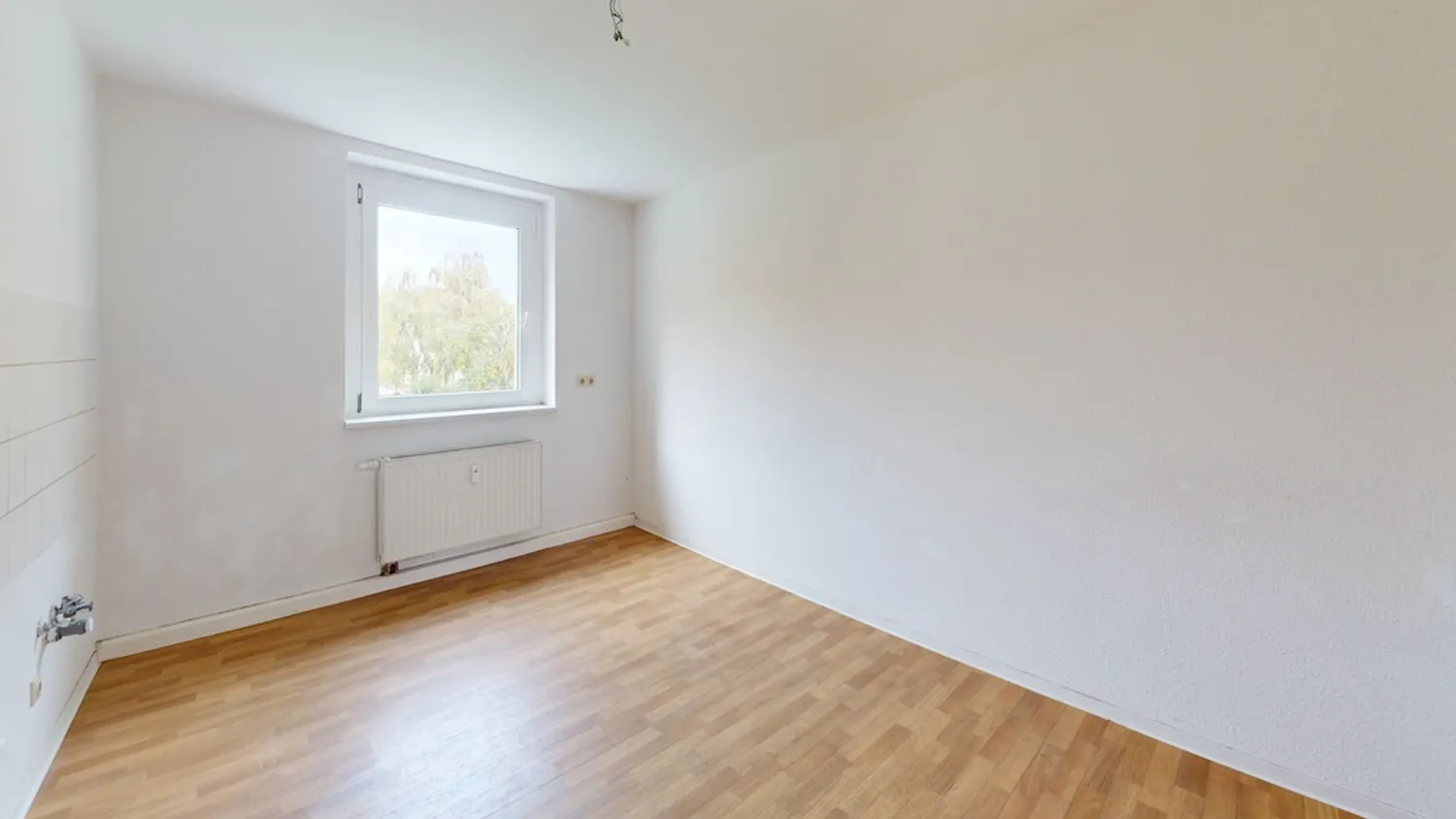 2 Zimmer Wohnung mit 49 m² in Halle (Saale) – Bild 11
